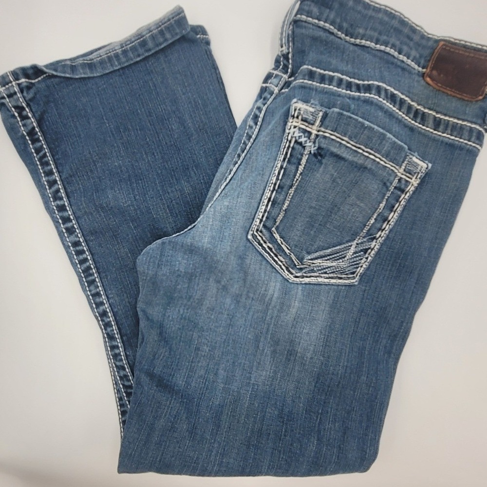 BKE Payton Cropped Y2K Thick Stitch Stretch Buckle Jeans Sz 29 Western Boho